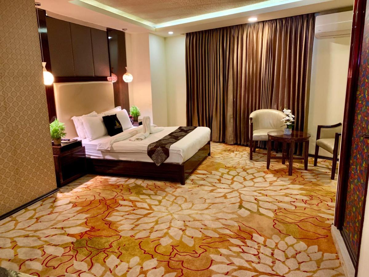 Hotel Noorjahan Grand Sylhet Eksteriør billede